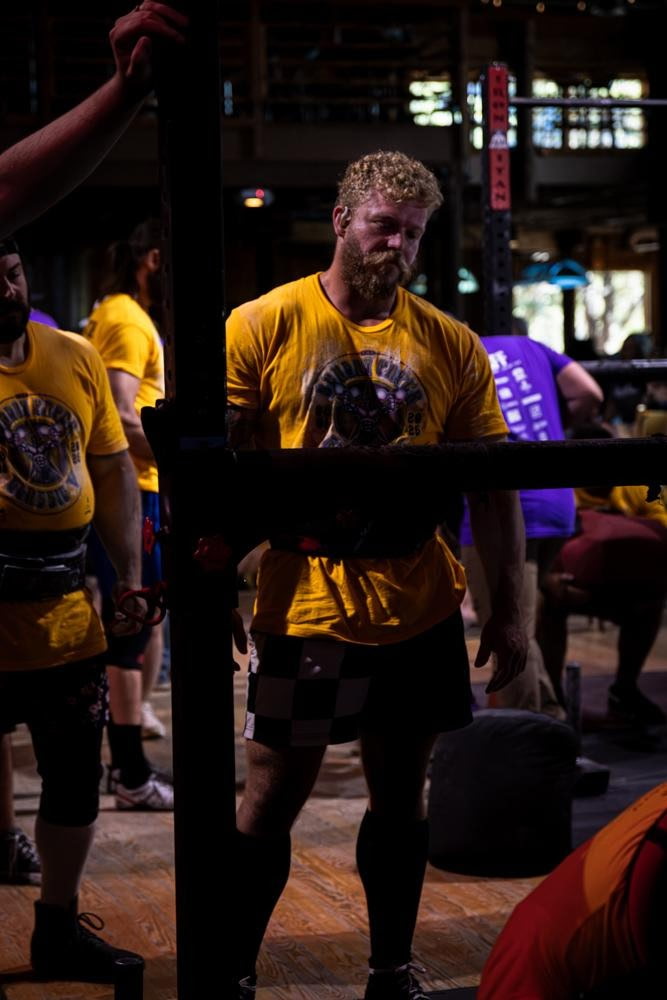 Strength athlete preparing between events